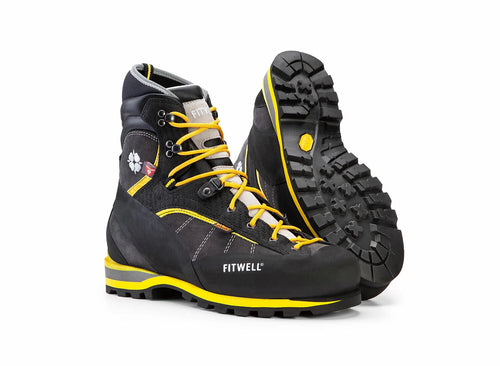 F3020BIG WALL ROCK WINTER.JPG